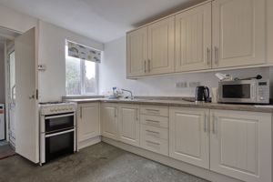 Photo 5- click for photo gallery